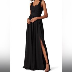 LOVE BY THEIA Black Lace Scoop Neck Gown Size 4